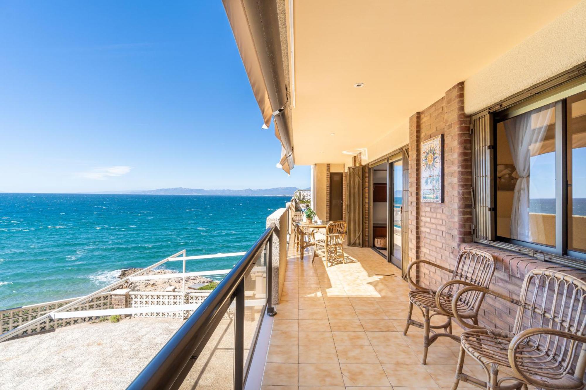 Mediterranean Way - El Mirador Salou Kültér fotó